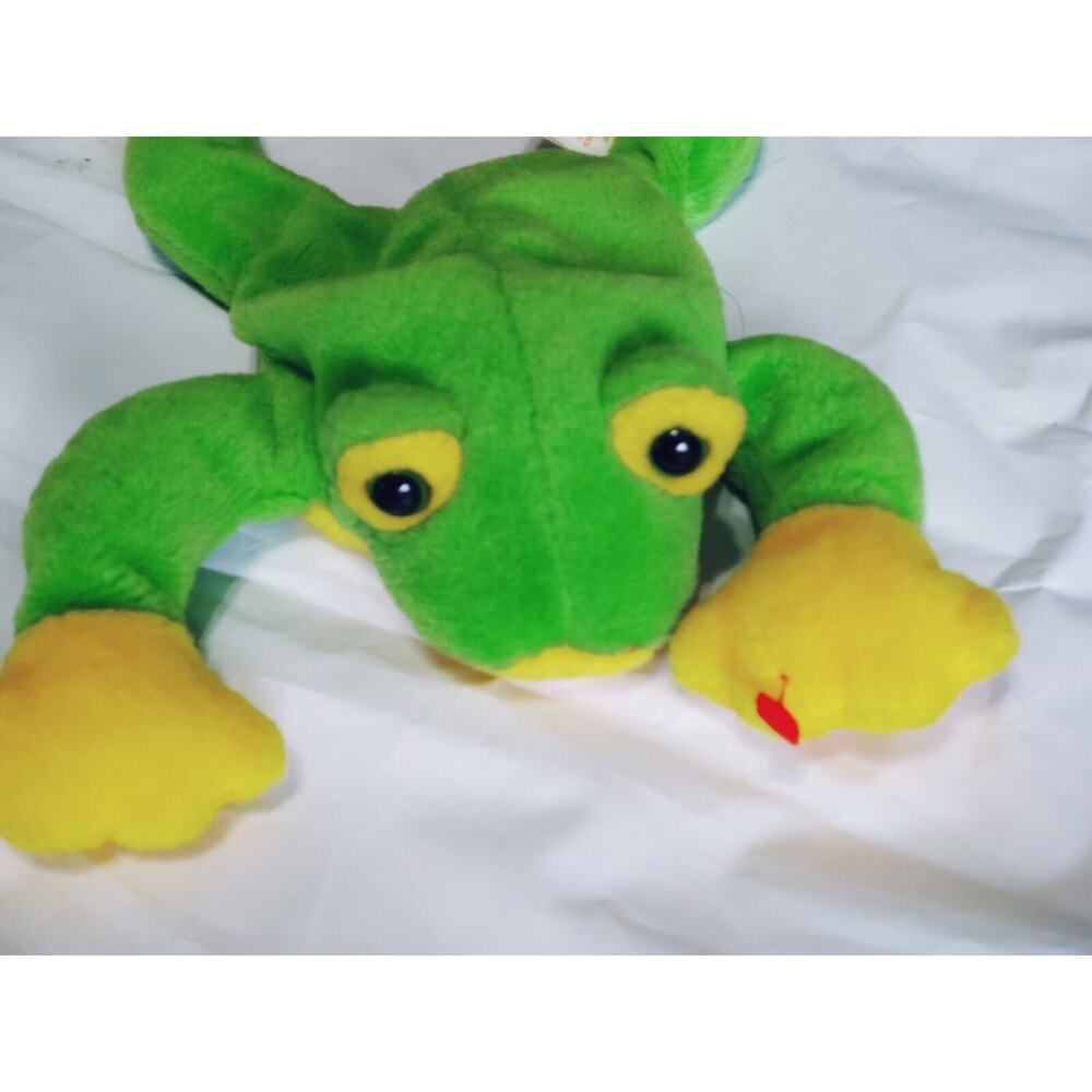 Ty Beanie Baby Smoochy the Frog 8" Beanbag Plush Green Yellow 1997